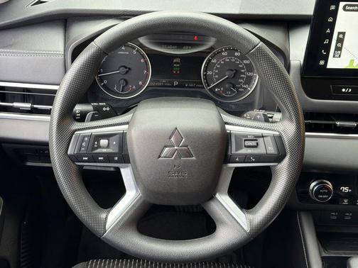 2025 Mitsubishi Outlander ES 2.5 2WD