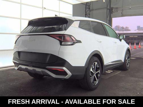 2025 Kia Sportage EX