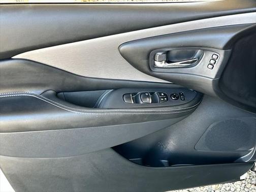 2024 Nissan Murano SL FWD