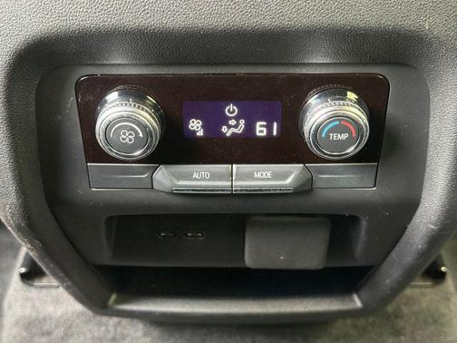 Summit White 2025 GMC Acadia FWD Elevation