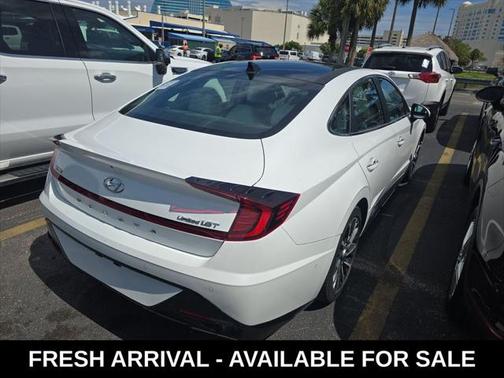 2021 Hyundai SONATA Limited