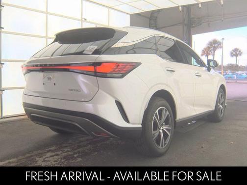 Eminent White Pearl 2025 Lexus RX 350 Premium