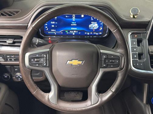 2022 Chevrolet Suburban LT