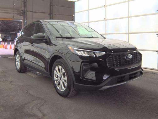Agate Black Metallic 2025 Ford Escape Active