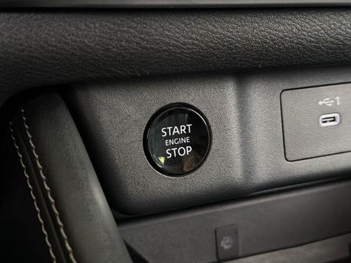 Super Black 2025 Nissan Rogue Platinum