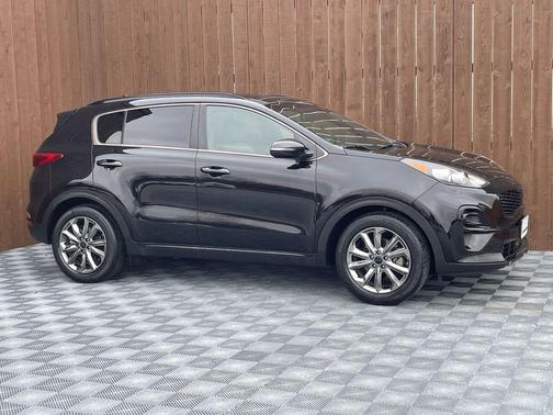 2022 Kia Sportage S