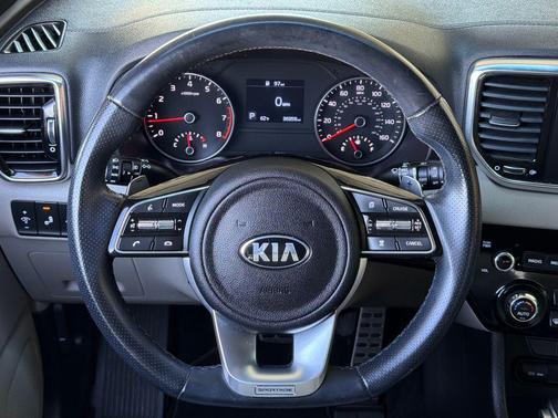 2022 Kia Sportage S