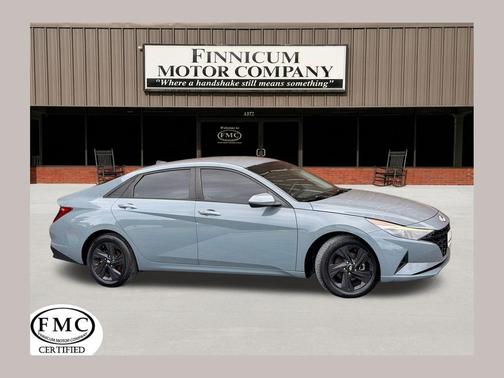 Electric Shadow 2022 Hyundai ELANTRA SEL