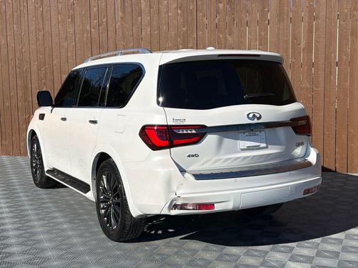 2023 INFINITI QX80 PREMIUM SELECT AWD
