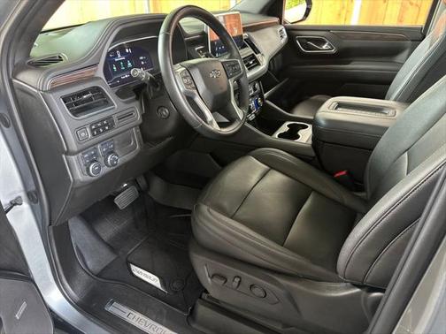 2023 Chevrolet Suburban 4WD Z71