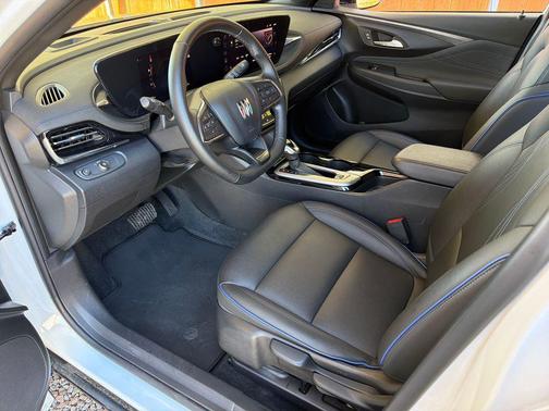 2025 Buick Envista Sport Touring FWD