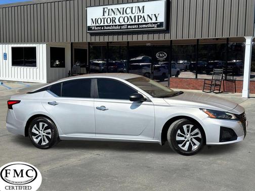 2024 Nissan Altima S FWD