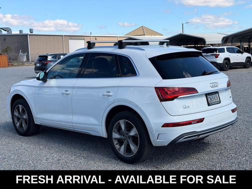 2023 Audi Q5 40 Premium Plus