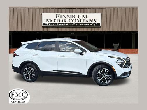 Glacial White Pearl 2023 Kia Sportage EX