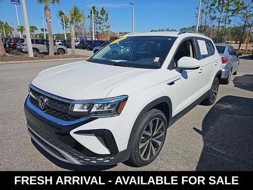 2024 Volkswagen Taos 1.5T SE