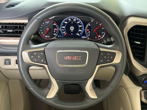 White Frost Tricoat 2023 GMC Acadia Denali