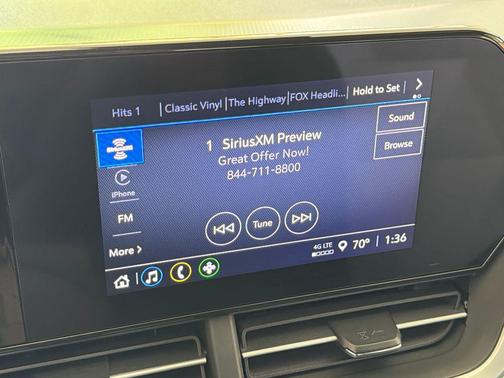 Mosaic Black Metallic 2025 Chevrolet Trax FWD 1RS