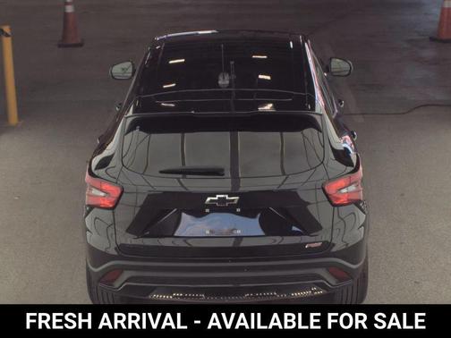 Mosaic Black Metallic 2025 Chevrolet Trax FWD 1RS