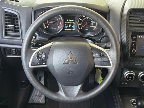 2025 Mitsubishi Outlander Sport 2.0 ES