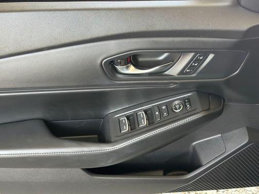 Urban Gray Pearl 2024 Honda Accord Hybrid Sport-L