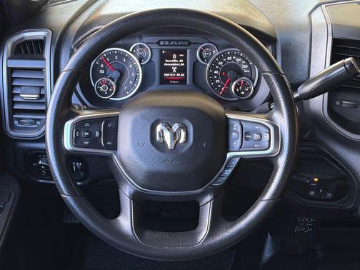 2025 RAM 2500 Tradesman Crew Cab 4x4 6'4' Box