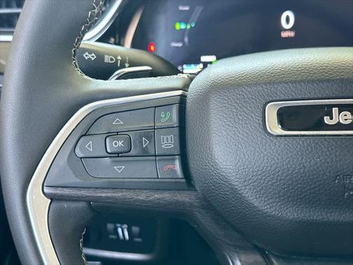 2022 Jeep Grand Cherokee 4xe Base