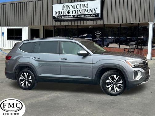 2024 Volkswagen Atlas 2.0T SE