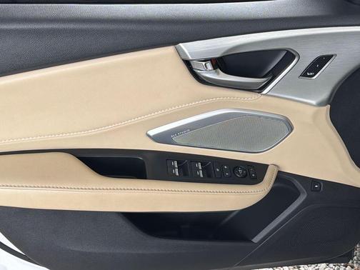 Platinum White Pearl 2024 Acura RDX Technology Package