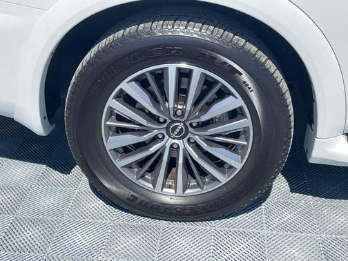 2024 Nissan Armada SL 2WD