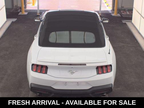 Oxford White 2025 Ford Mustang EcoBoost Premium