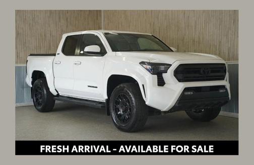 Ice Cap 2025 Toyota Tacoma SR5