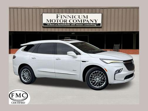 White Frost Tricoat 2023 Buick Enclave Avenir FWD