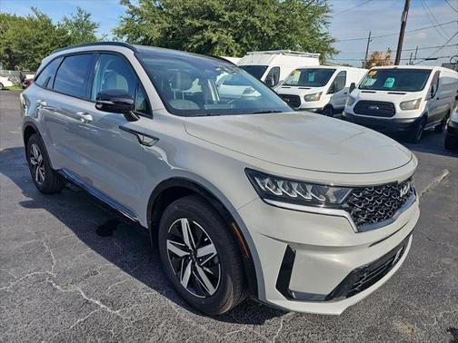2023 Kia Sorento EX