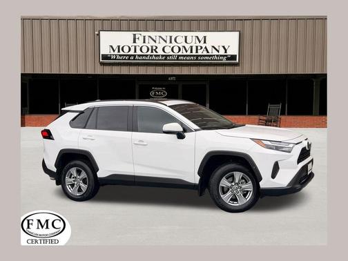 Ice Cap 2024 Toyota RAV4 XLE
