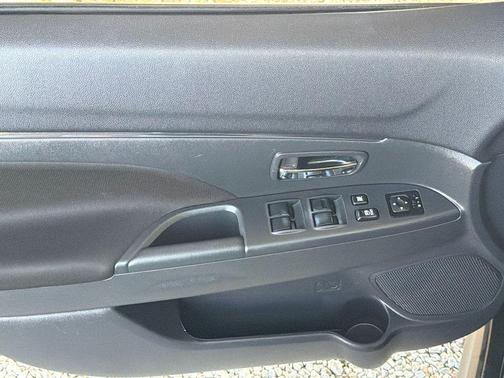 2025 Mitsubishi Outlander Sport 2.0 S