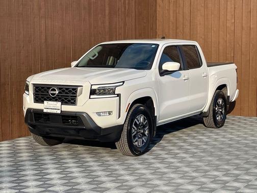 2024 Nissan Frontier SL