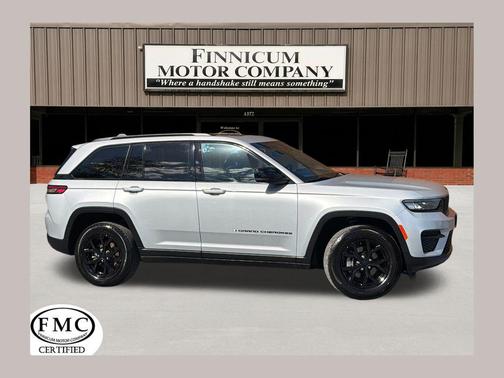2024 Jeep Grand Cherokee Altitude