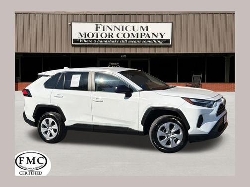 Ice Cap 2025 Toyota RAV4 LE