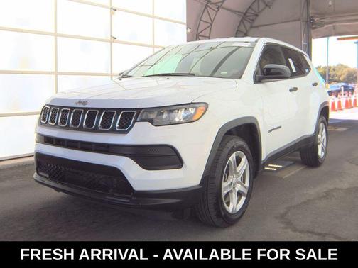 Bright White Clearcoat 2023 Jeep Compass Sport