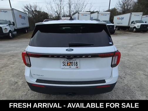 2025 Ford Explorer Active