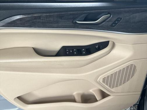 2024 Jeep Grand Cherokee Limited X