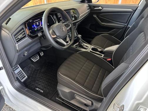 2024 Volkswagen Jetta 1.5T Sport