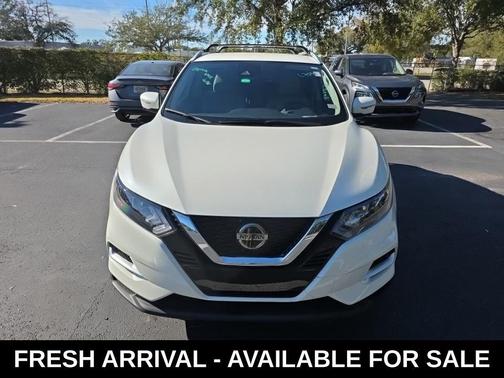 2022 Nissan Rogue Sport SL