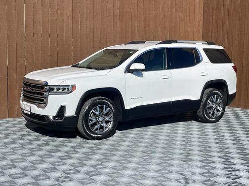 2023 GMC Acadia FWD SLT