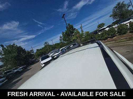 2024 Nissan Pathfinder SV 4WD