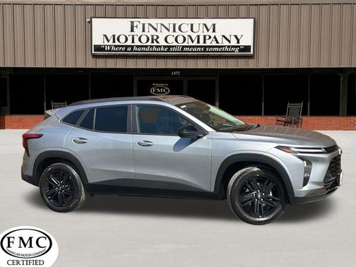 Sterling Gray Metallic 2024 Chevrolet Trax FWD ACTIV