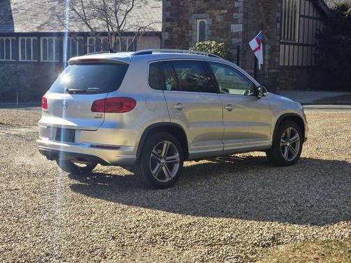 2017 Volkswagen Tiguan 2.0T S 4MOTION