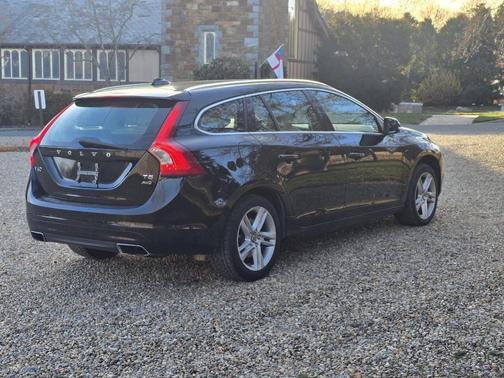 2015 Volvo V60 T5 Premier