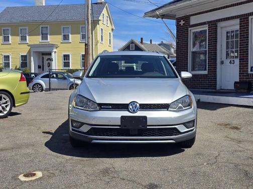 Reflex Silver Metallic 2017 Volkswagen Golf Alltrack TSI SEL