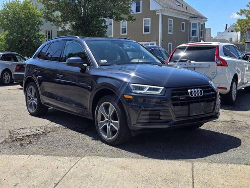 Blue 2019 Audi Q5 2.0T Premium Plus
